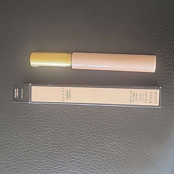 New in box Gucci mascara never used color eve black full size - Picture 1 of 2